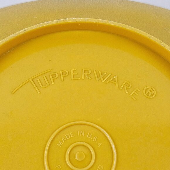Vintage Tupperware Bowl Square Servalier Harvest Gold Sunburst Lid 6 cup Yellow - Picture 6 of 12